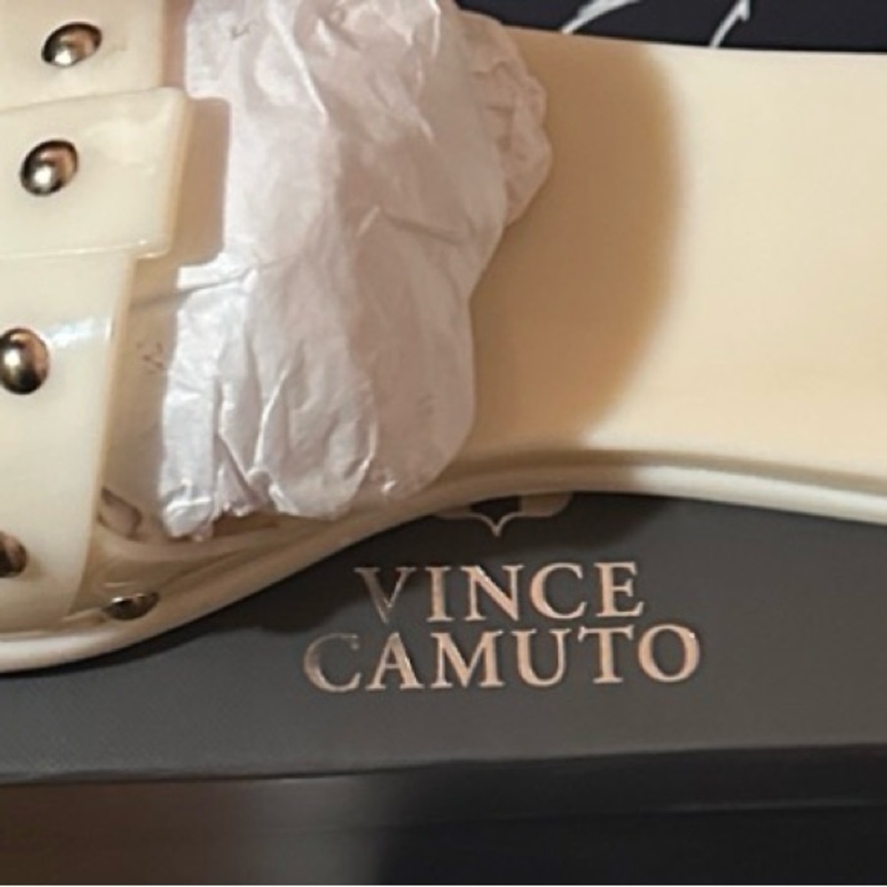 Vince Camuto Creamy White Jelly Slides - Picture 3 of 3